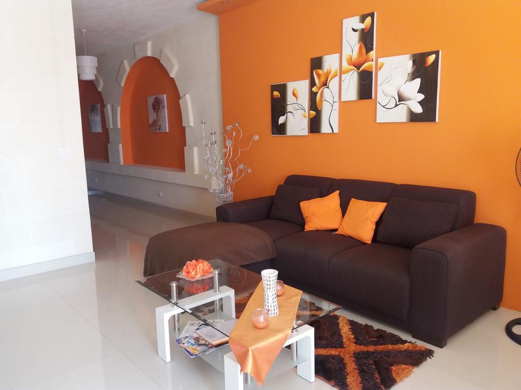 Gozo Holiday Apartment Айнсилем Экстерьер фото
